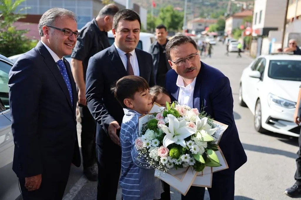 Valimiz Sayın Gökmen Çiçek,Hacılar Kaymakamlığı'nı Ziyaret Etti.